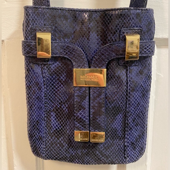 Michael Kors Crossbody Purse - Picture 1 of 6